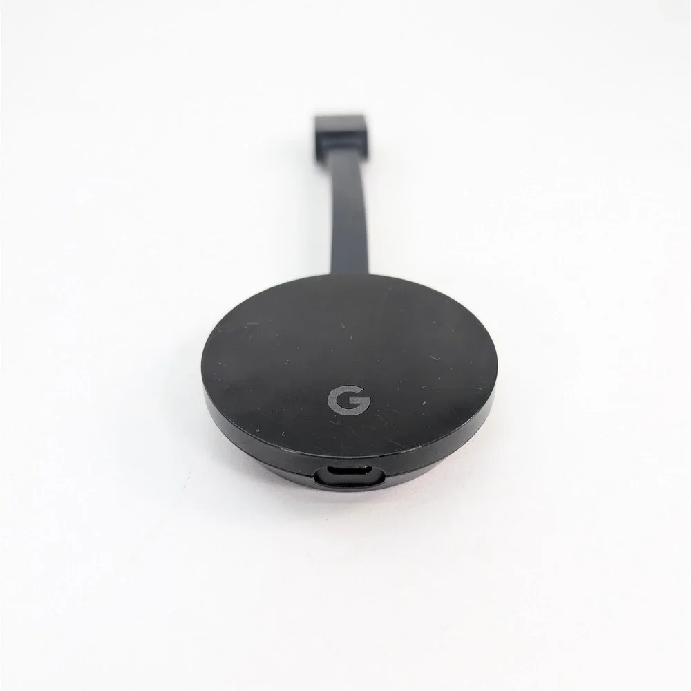 Google Chromecast Ultra 4K HDR Streaming Media Player Black NC2-6A5-D with Power